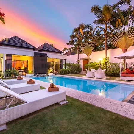 Villa Kalamansi Seminyak Exterior photo